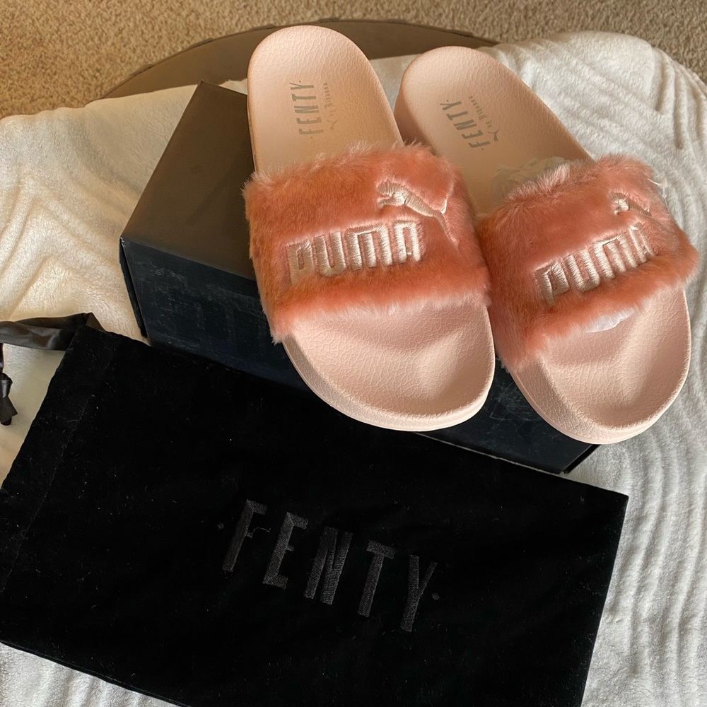 Fenty Puma Slides! Brand New! No longer in stores! 💕